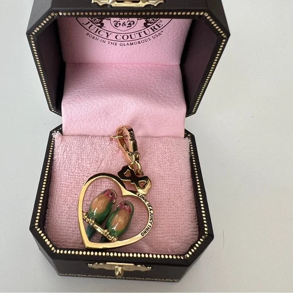 New Juicy Couture Love Birds Retired Charm Pendant Original Box YJRU1618 Rare - Picture 7 of 7